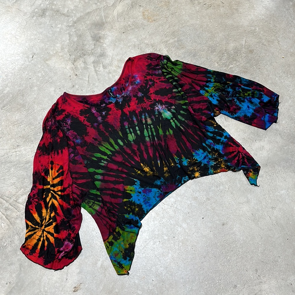 Rayon multi color top /Size‎ 0S / Sacred Threads brand /B-65 - Picture 2 of 8